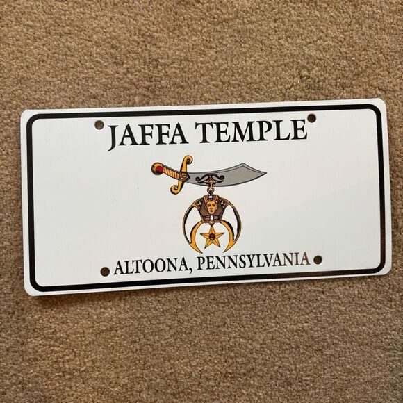 Jaffa Temple Altoona Pennsylvania Shriner Masonic Plastic License Plate - Picture 1 of 3